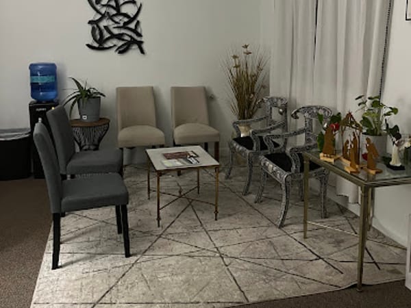 Skyn Chic Esthetics and Spa