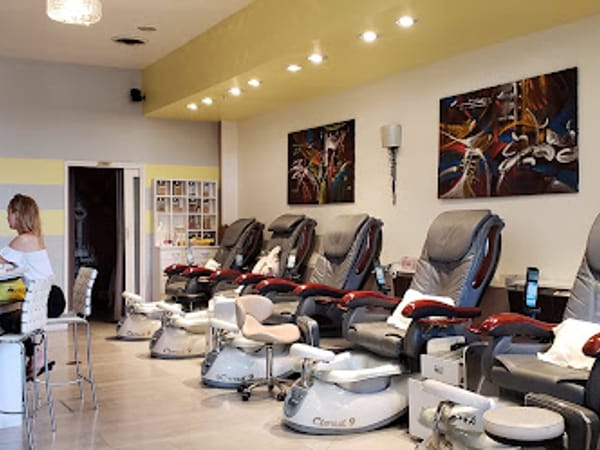 PureBliss Main St. Day Spa & Nails
