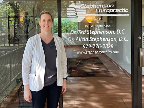 Stephenson Chiropractic Center & Oaks Medical Center