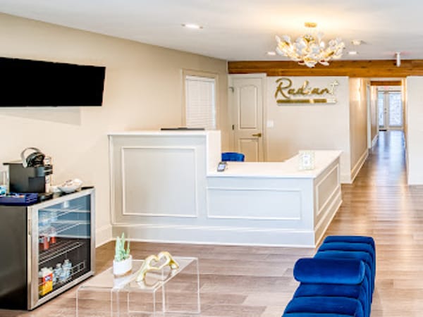 Radiant Medical Aesthetics and Hair Restoration