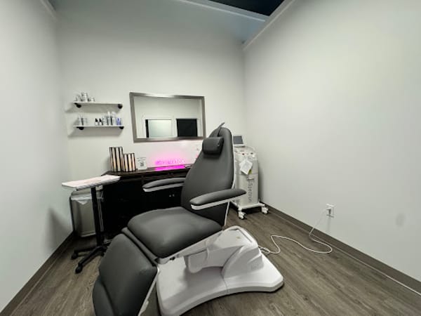 Ageless Medical Aesthetics - Northside