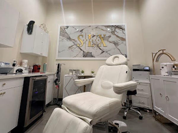 SoLuxe Salon And Med Spa