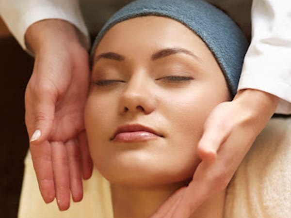 Ambar Carmona Med Spa