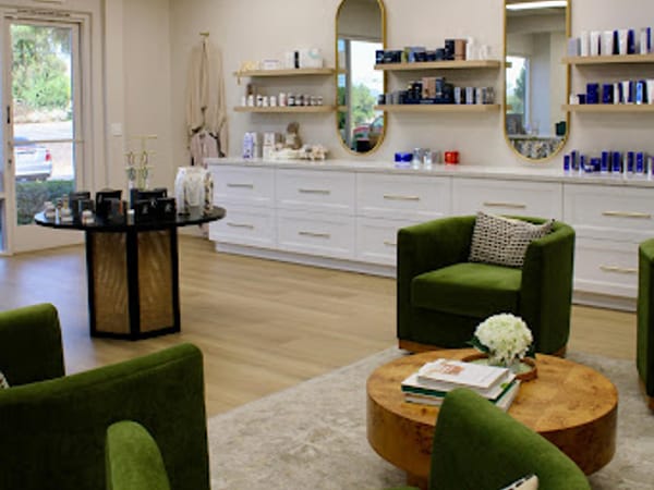 DermaVogue West
