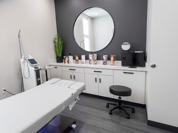 Arya Medical Spa