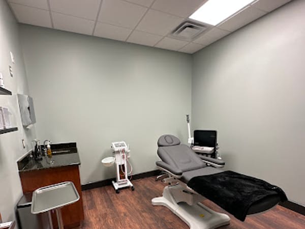 Cosmetic & Laser Center of Michigan - Dr. Faisal Mawri