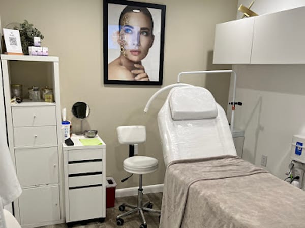 Moss Medical Spa by Maryge Olaves