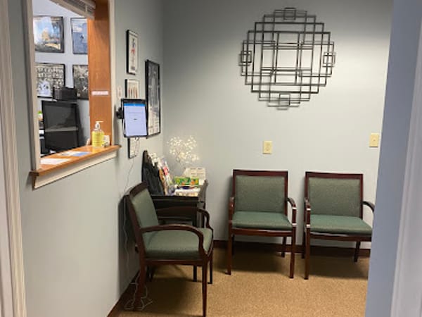 Dr. Robert S. Golden, Chiropractor