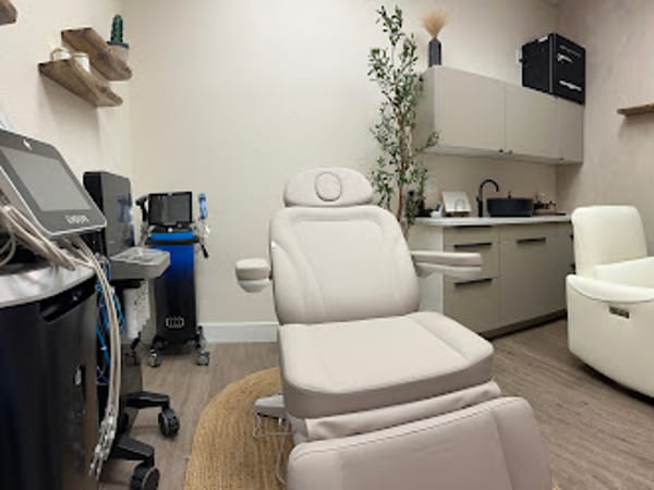 Oak & Stone Wellness and Med Spa