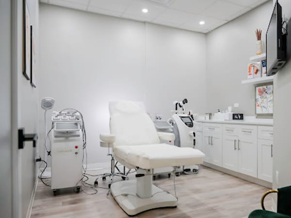 Viva La Med Spa-Old Town