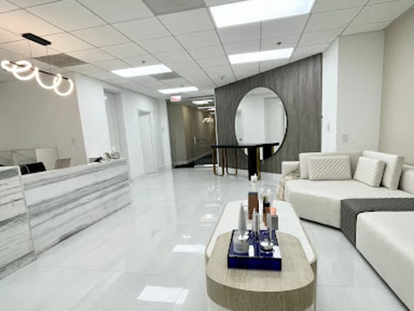 Dr. Hamadiya Miami Wellness and Aesthetic Center