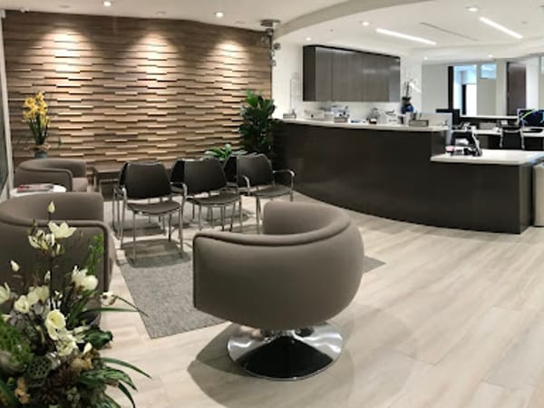 Zaré Clinic: Laparoscopic and Robotic Surgery