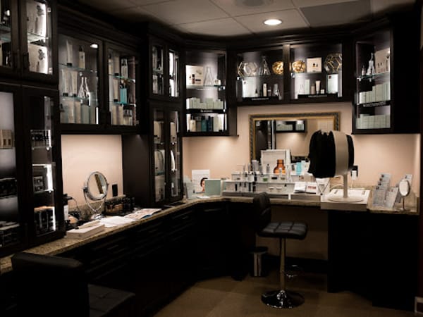 Institute of Aesthetic Plastic & Reconstructive Surgery