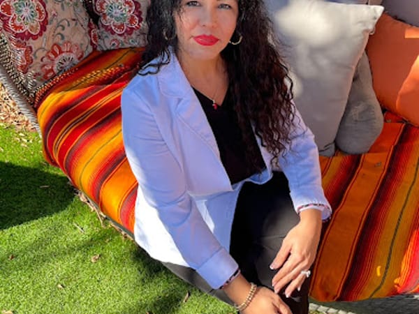 Holistic Clinic LLC | Clinical Iridology | Natural Etiopathic Treatments | Wellness Products San Diego