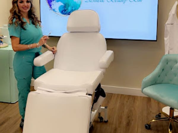 CHANDRA Aesthetic Beauty Bar