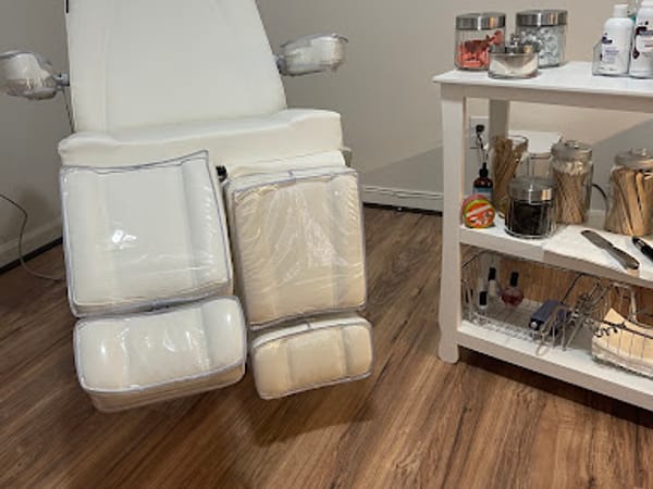Spa Addict: Aesthetics and Medical Pedicures