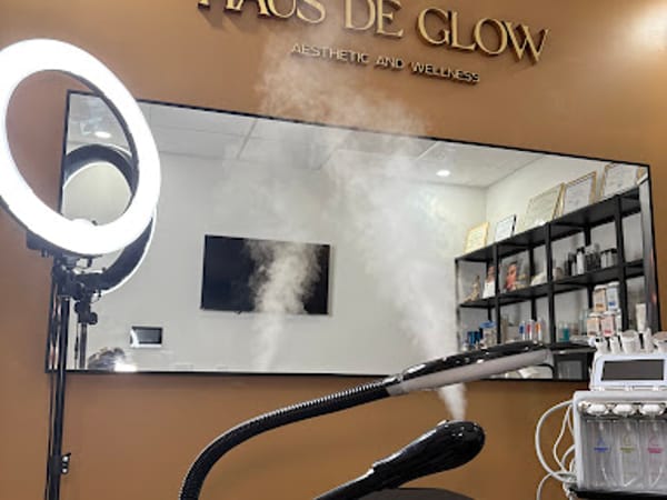 Haus De Glow