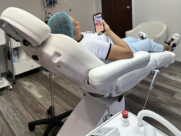 Mederna Aesthetic & Wellness Medical Center