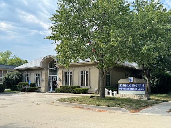 Hollist-tic Health and Hyperbaric Healing Center