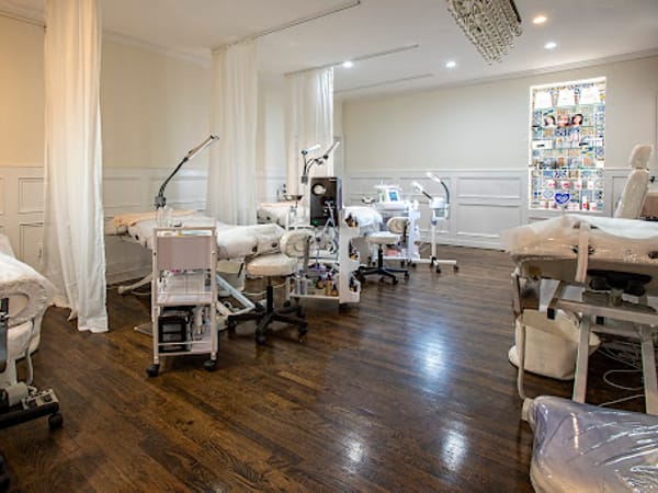 Wonderlash Studio / Wondermedspa