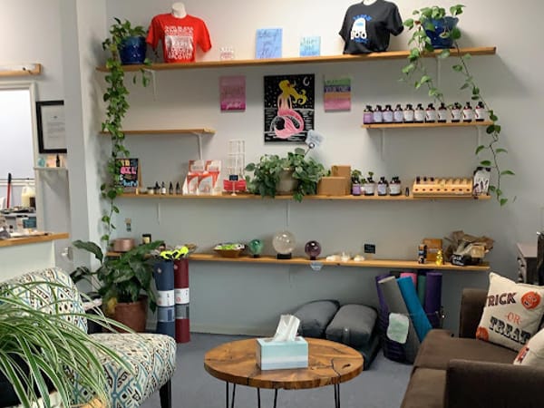 Calming Hands Massage & Wellness