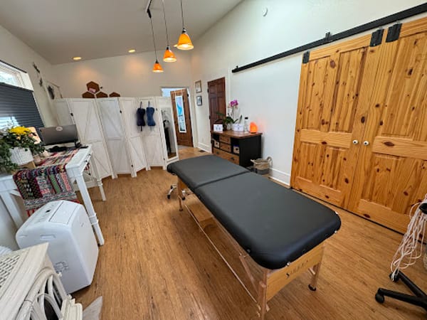Dr. Jessica Tierney, PT, DPT | Resonant Frequency Medicine