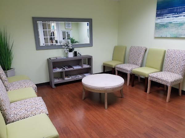NAAL Medical and Wellness Center LLC
