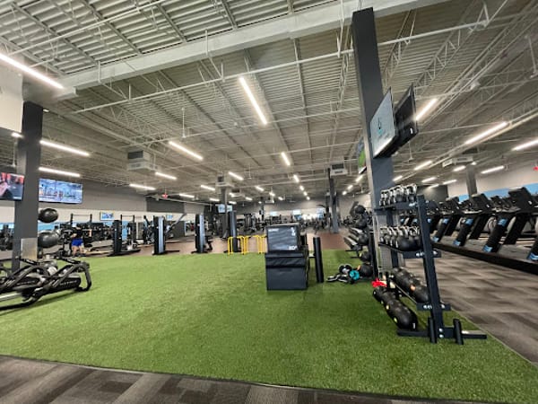 TruFit Athletic Clubs - University Dr