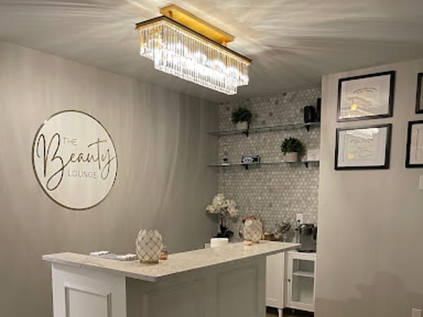 The Beauty Lounge Of Peoria