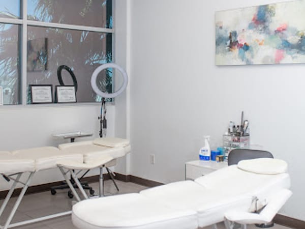 Bella Vita Aesthetics & Lashes