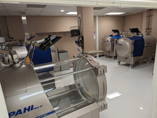 Houston Hyperbaric Oxygen Center