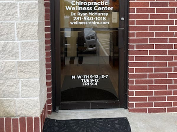 Chiropractic Wellness Center, Dr. Ryan McMurrey