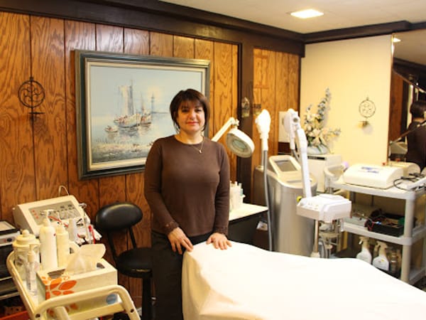 Styles Salon & Spa