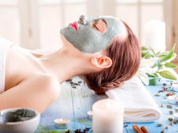 Honey + Cream spa