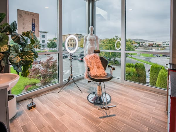 Lip·ology MedSpa