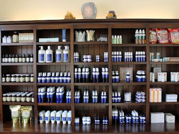 Skincare Holistic Beauty Practice + Laser