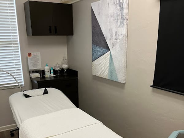 Dermacare Laser and Skin Care Clinic