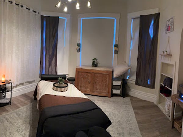 Holistic Body and Mind Massage