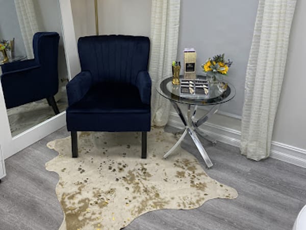 Dee's Laser & Medspa