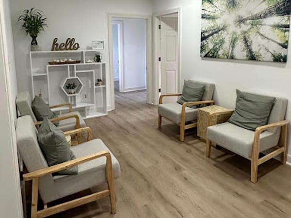 Lounge House Esthetics