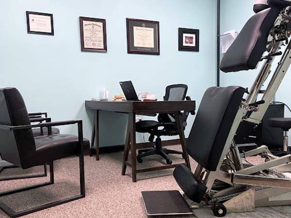 Family and Sport Chiropractic