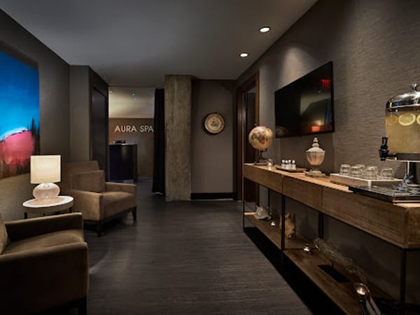 Aura spa - Logan Circle
