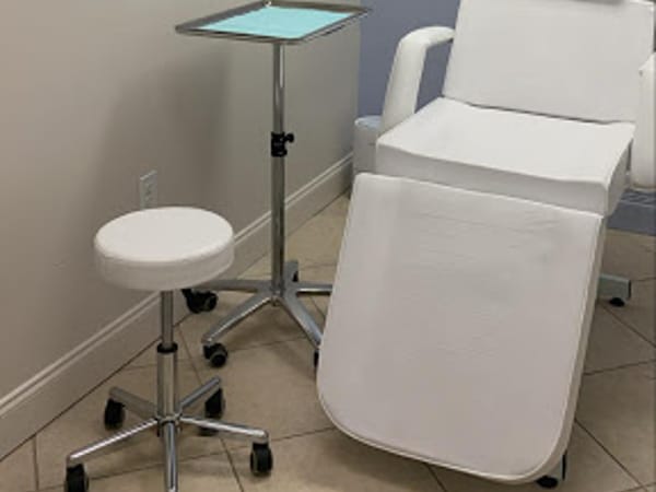Purus Aesthetics & Wellness