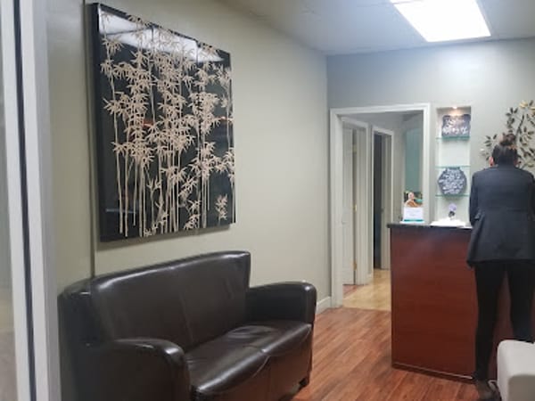 Luxe Aesthetic Surgery & Medical Spa - Hi-Definition Liposuction, Breast Augmentation, Hair Restoration &Transplant
