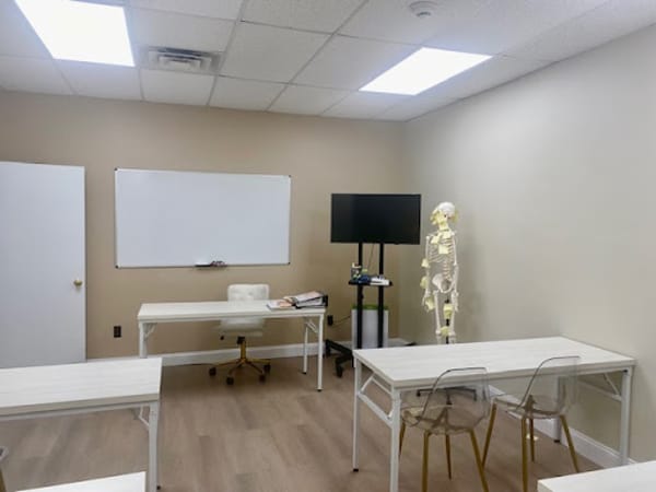 Glow & Grow Esthetics Academy