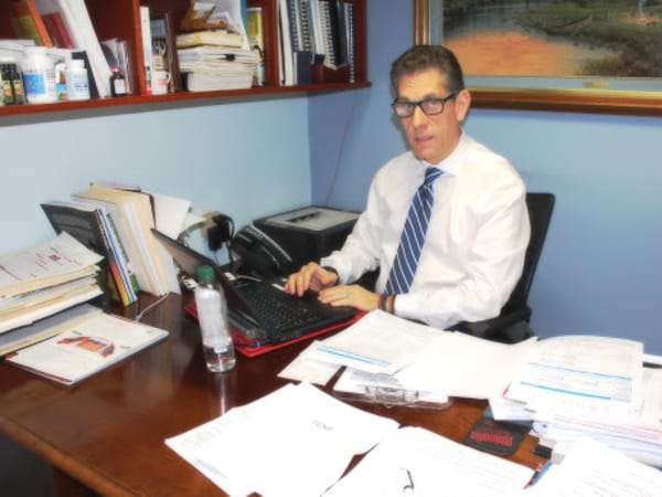 Dr. Loren Marks