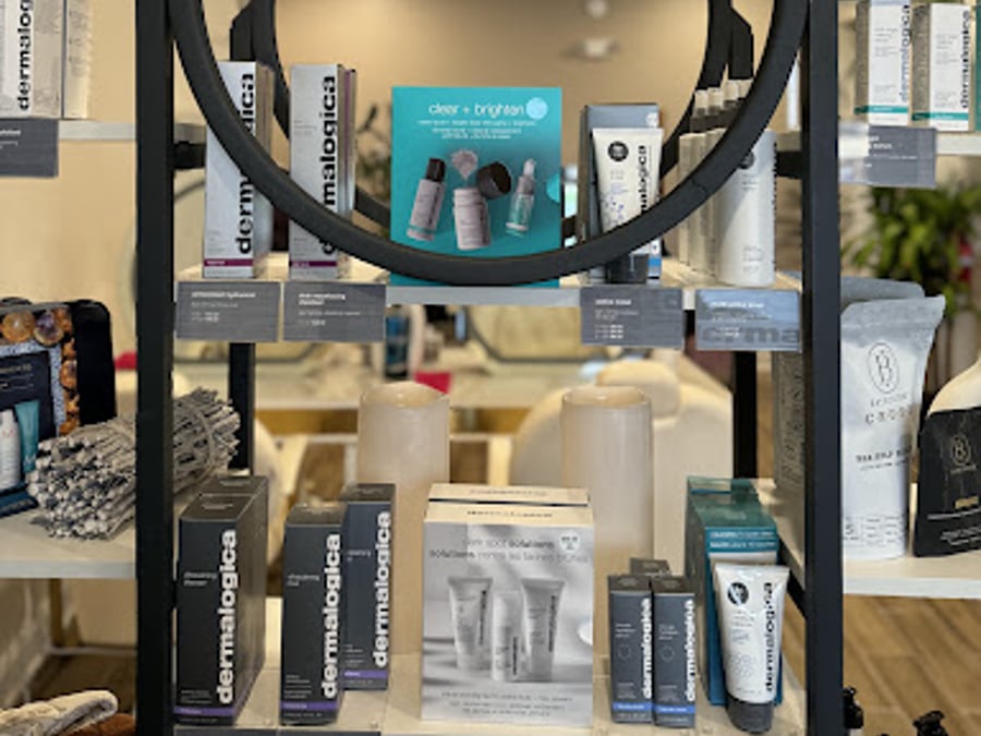 Zehn Beauty Bar
