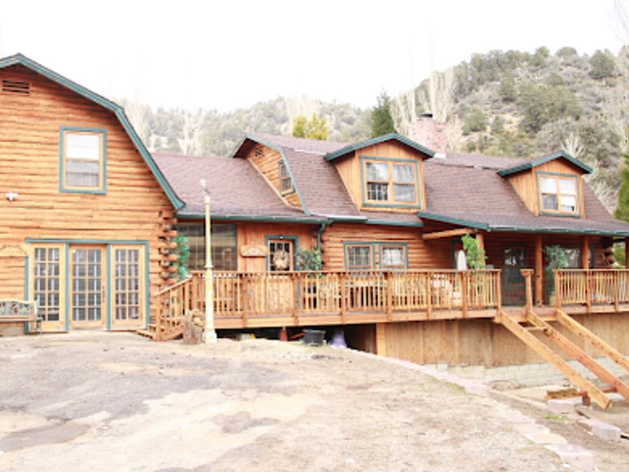 Holistic Health Day Spa & Lodging