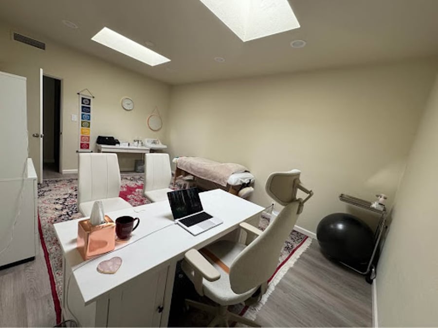 EMBR Naturopathic Medicine & Apothecary