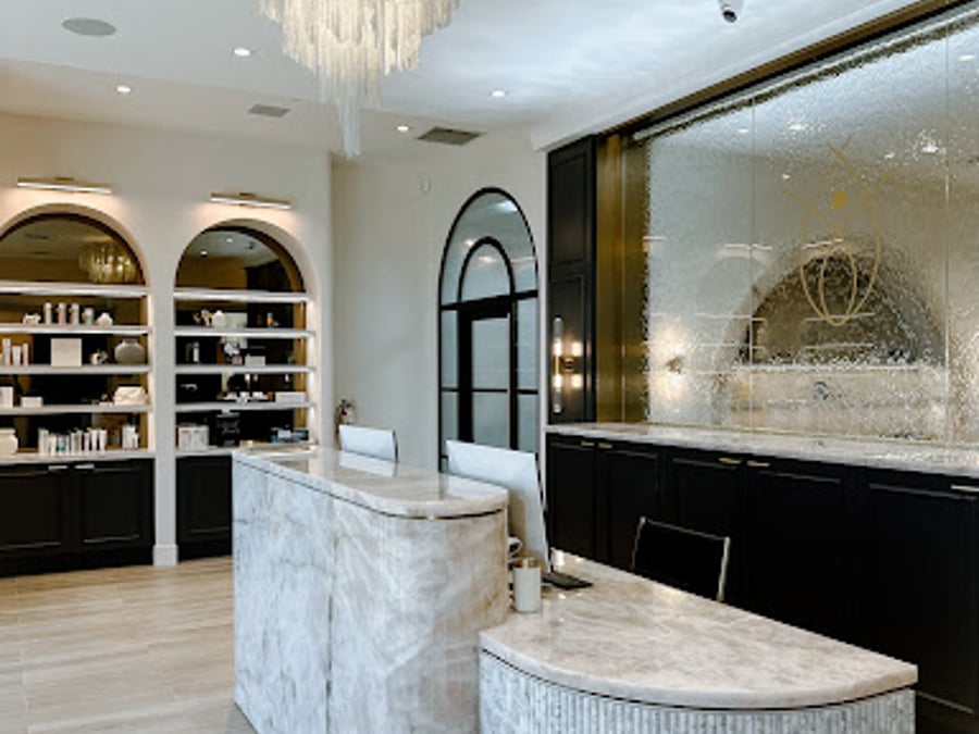 MaVie Med Spa - Desert Color
